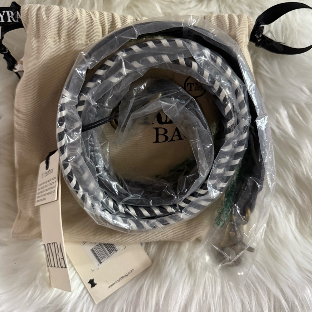 Myra Zoya leather purse strap. BN in the bag - Picture 2 of 3